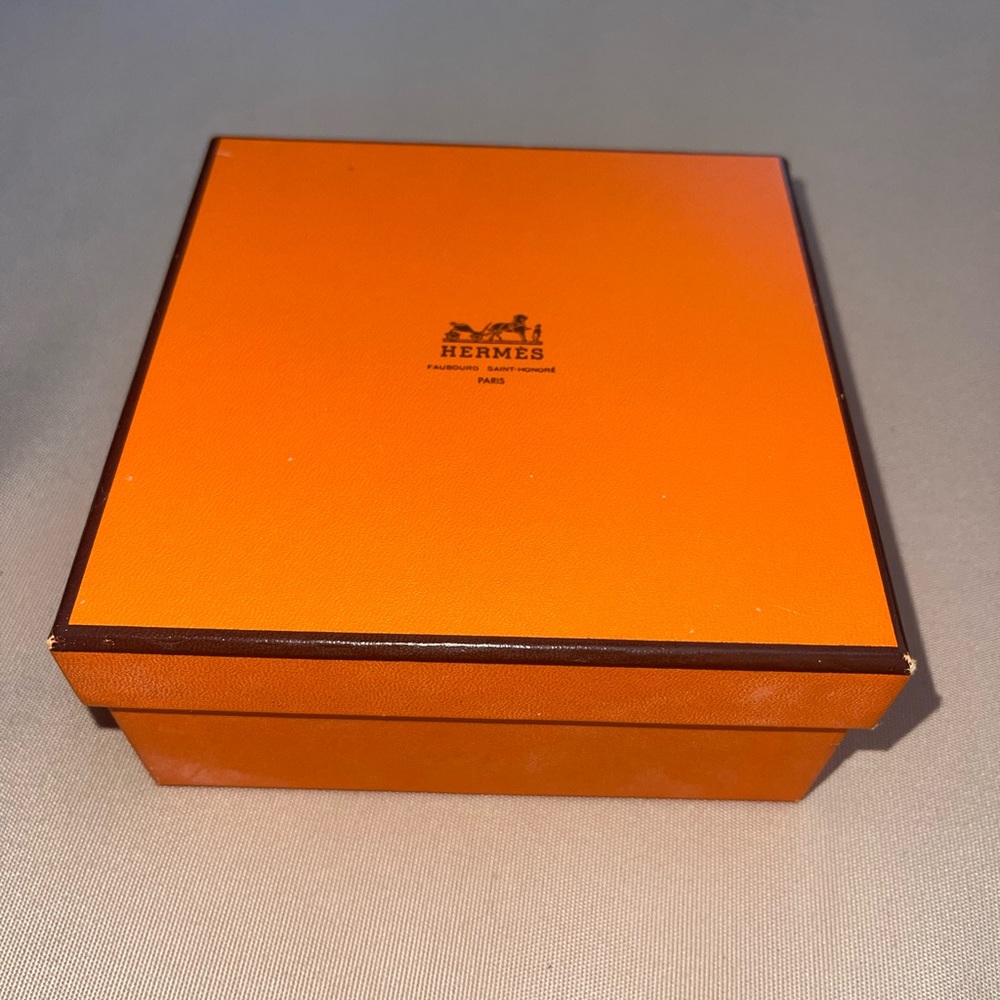 Authentic small Hermes empty box